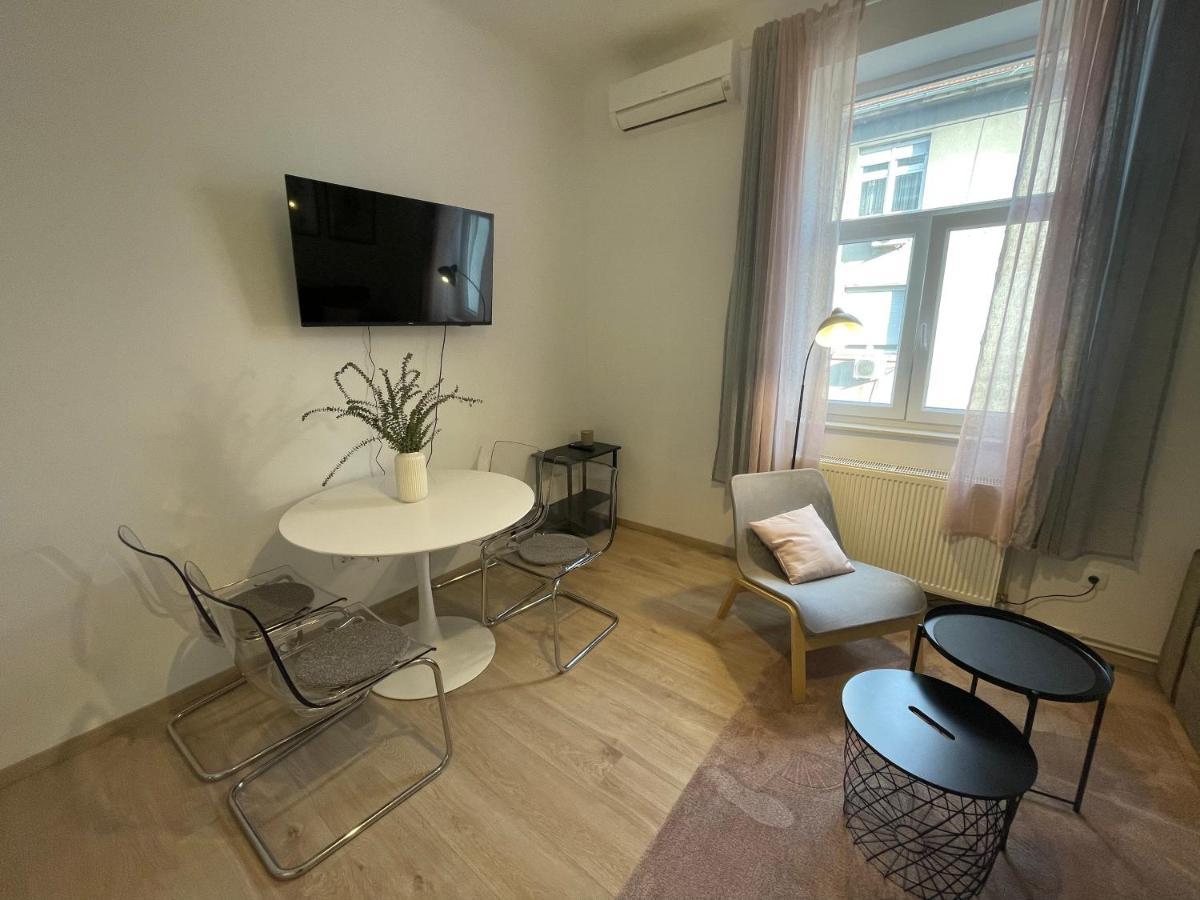 At Home - City Center Zagrzeb Zewnętrze zdjęcie